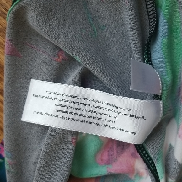 (M) Jockey Person to Person Multicolored Ruched Shoulder Detail Top Bright Cute - Picture 8 of 9